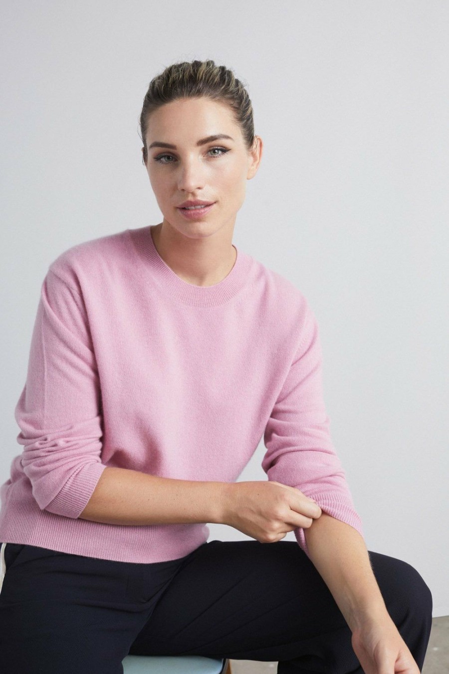 Women Loop Cashmere | Cashmere Crew Neck Sweater In Cameo Pink