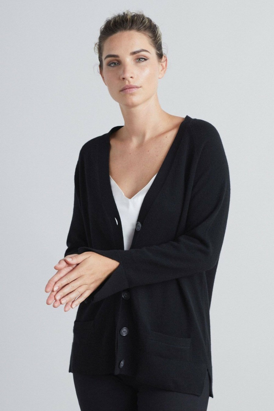 Women Loop Cashmere | V Neck Cashmere Cardigan In Black