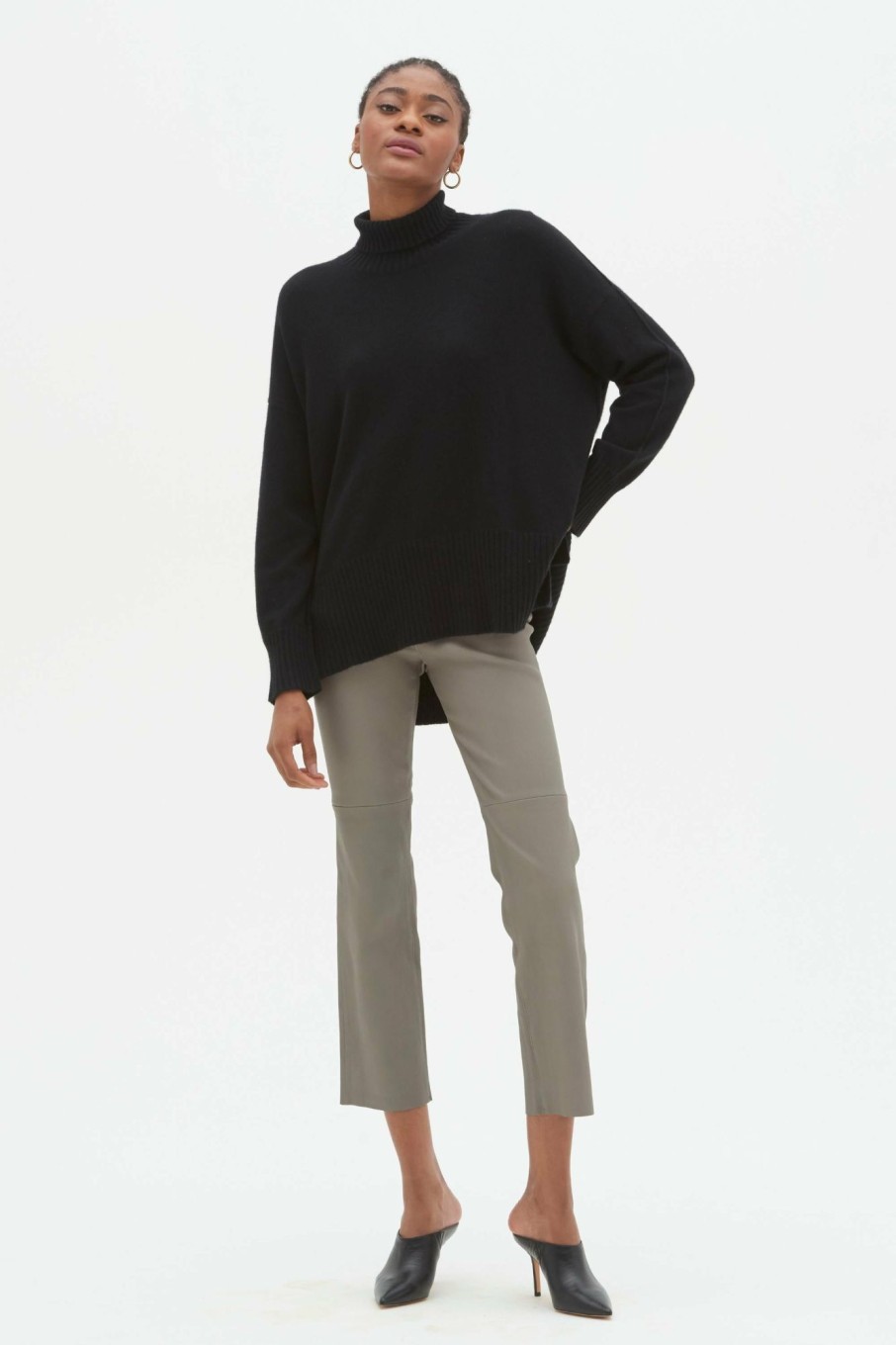 Women Loop Cashmere | Oversized Cashmere Polo Neck Sweater In Black